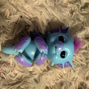 Fingerling dragon